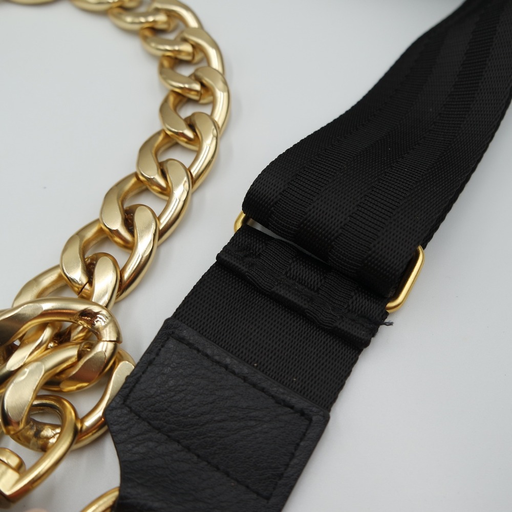 Think Royln Black Bar Bag Quilted Puffer Crossbody Bag Gold Chain & Webbed Strap - Picture 9 of 12